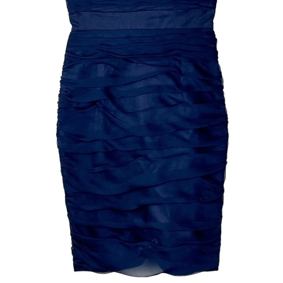 MONIQUE LHUILLIER BRIDESMAIDS NAVY BLUE RUCHED CHIFFON SHEATH COCKTAIL DRESS - Picture 5 of 15